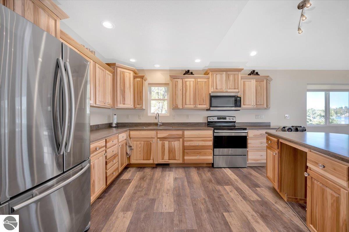 8066 Long Lake Road Hale, MI 48739 - Photo 3 of 5 Gallery Image 3