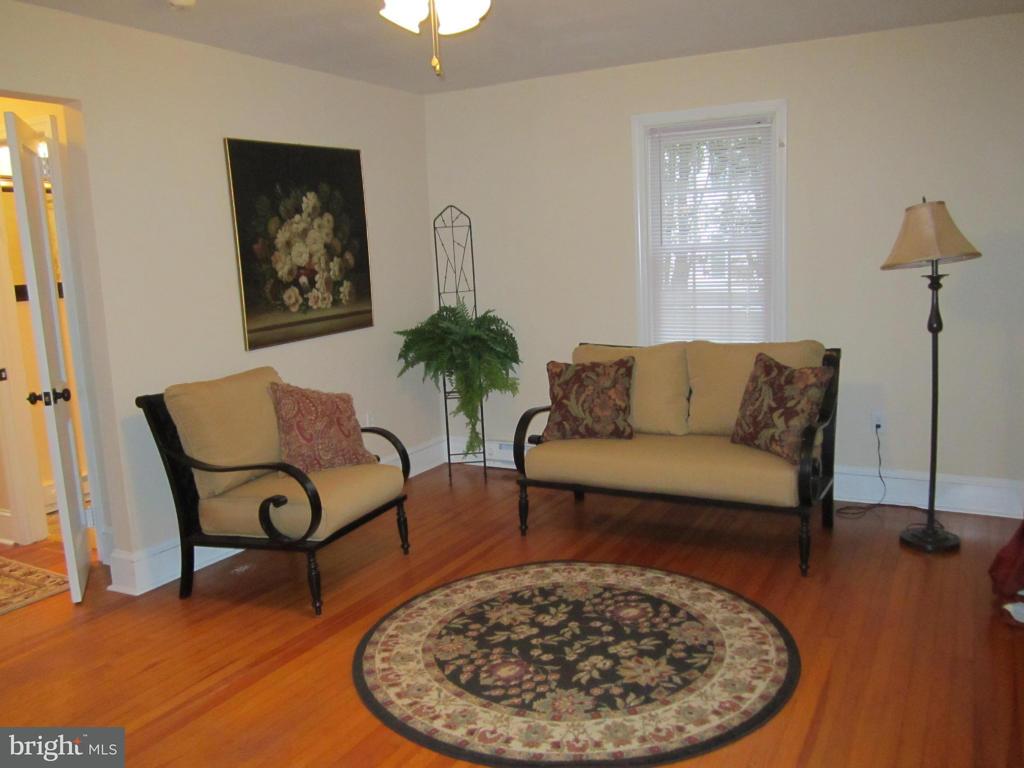 2354 Rockvale Road Lancaster, PA 17602 - Photo 11 of 30
