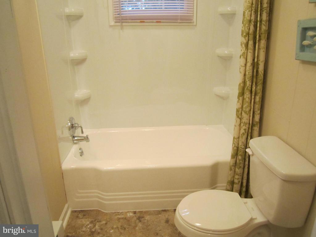 2354 Rockvale Road Lancaster, PA 17602 - Photo 14 of 30