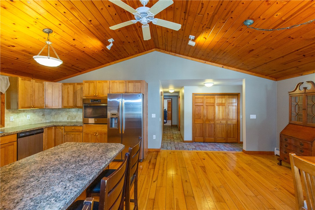 217 William Henry Road Scituate, RI 02857 - Photo 19 of 46