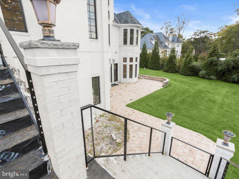 10130 Counselman Road Potomac, MD 20854 - Photo 16 of 135