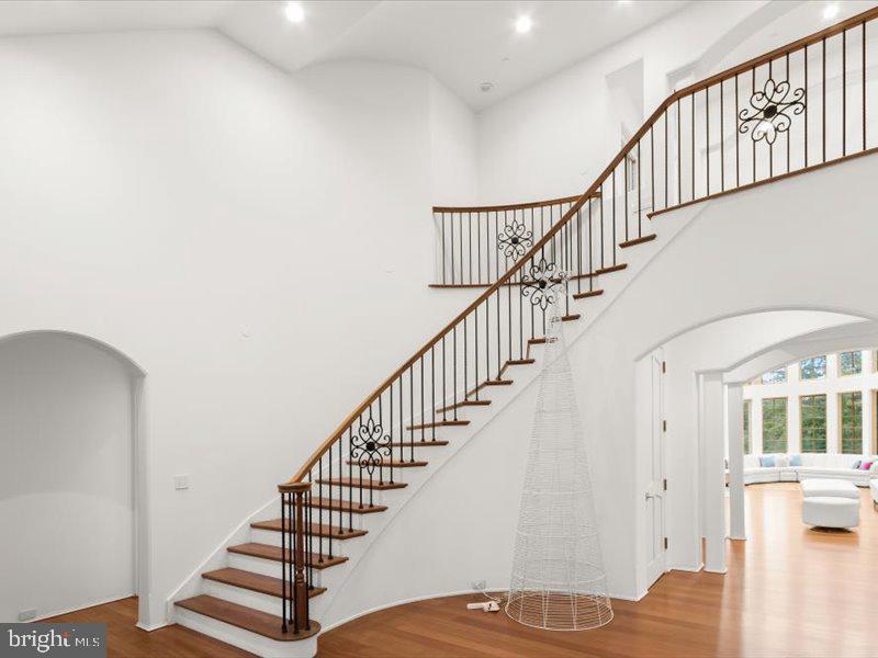 10130 Counselman Road Potomac, MD 20854 - Photo 35 of 135 a view of entryway and hall with wooden floor