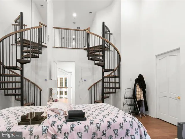 $3,299,000 | 10130 Counselman Road, Potomac, MD 20854