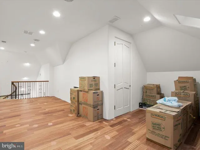 $3,299,000 | 10130 Counselman Road, Potomac, MD 20854