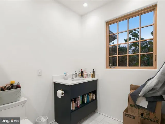 $3,299,000 | 10130 Counselman Road, Potomac, MD 20854