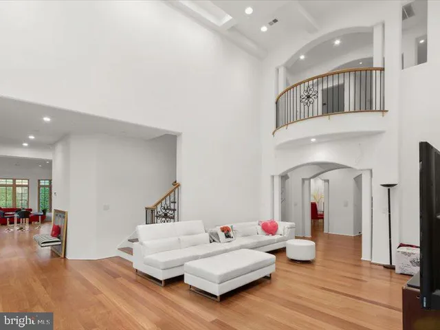 $3,299,000 | 10130 Counselman Road, Potomac, MD 20854