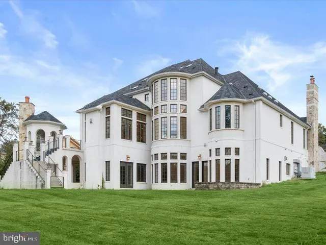 $3,299,000 | 10130 Counselman Road, Potomac, MD 20854