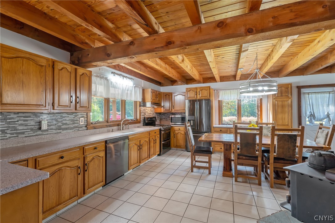 123 County Rte 8 Granby, NY 13069 - Photo 11 of 50