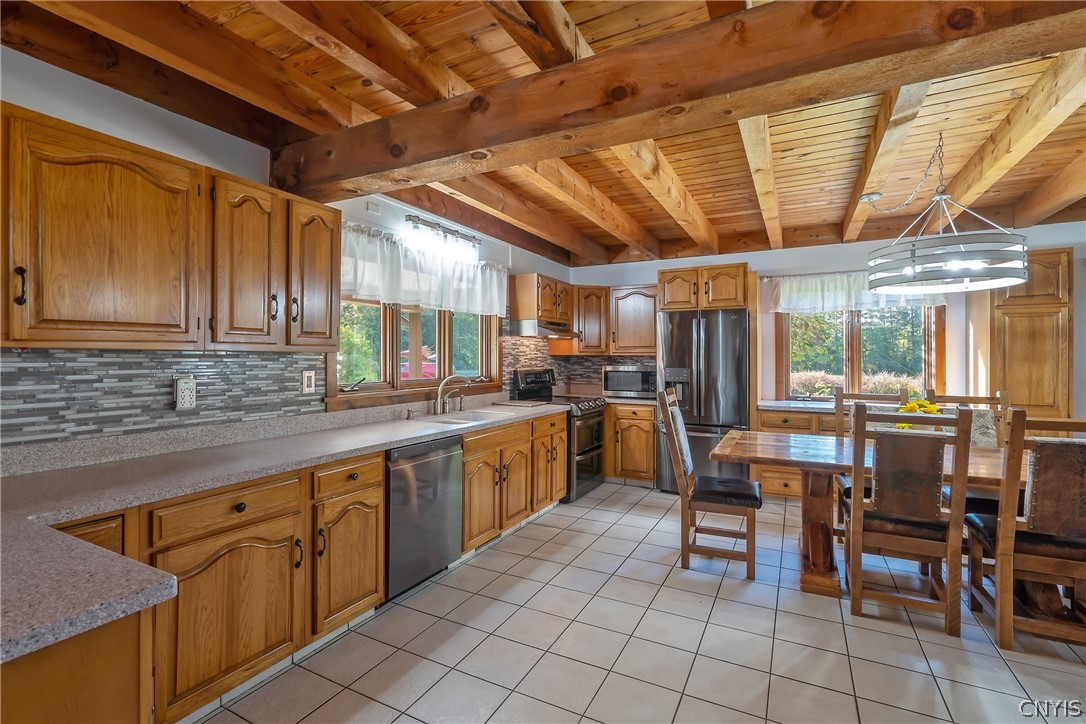 123 County Rte 8 Granby, NY 13069 - Photo 8 of 50