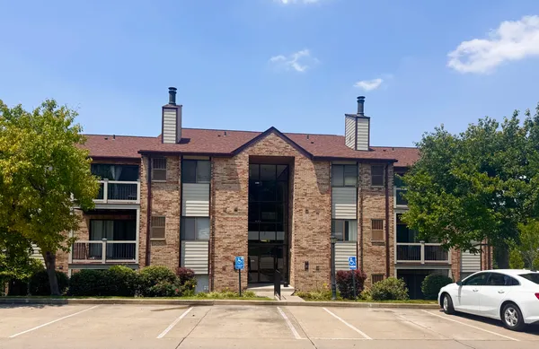 $145,000 | 38 Woodland Hills Drive, Newport, KY 41071