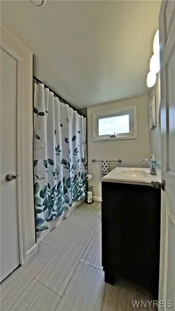 $329,900 | 666 Evergreen Drive, Tonawanda, NY 14150