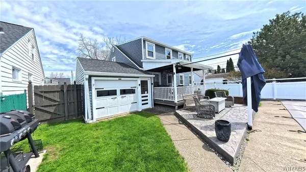 $329,900 | 666 Evergreen Drive, Tonawanda, NY 14150