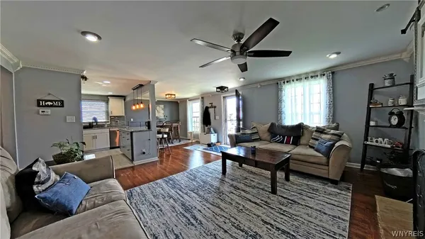 $329,900 | 666 Evergreen Drive, Tonawanda, NY 14150