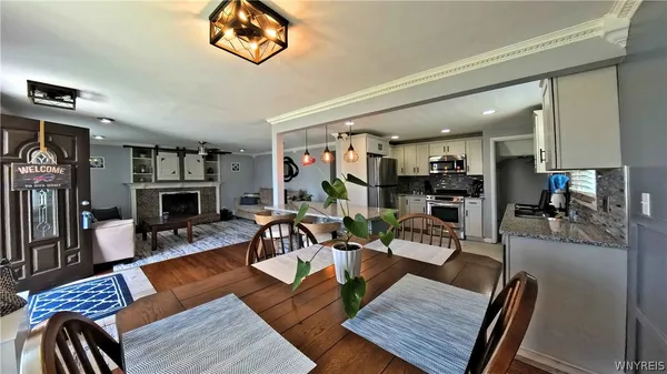 $329,900 | 666 Evergreen Drive, Tonawanda, NY 14150