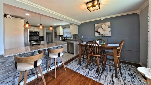 $329,900 | 666 Evergreen Drive, Tonawanda, NY 14150