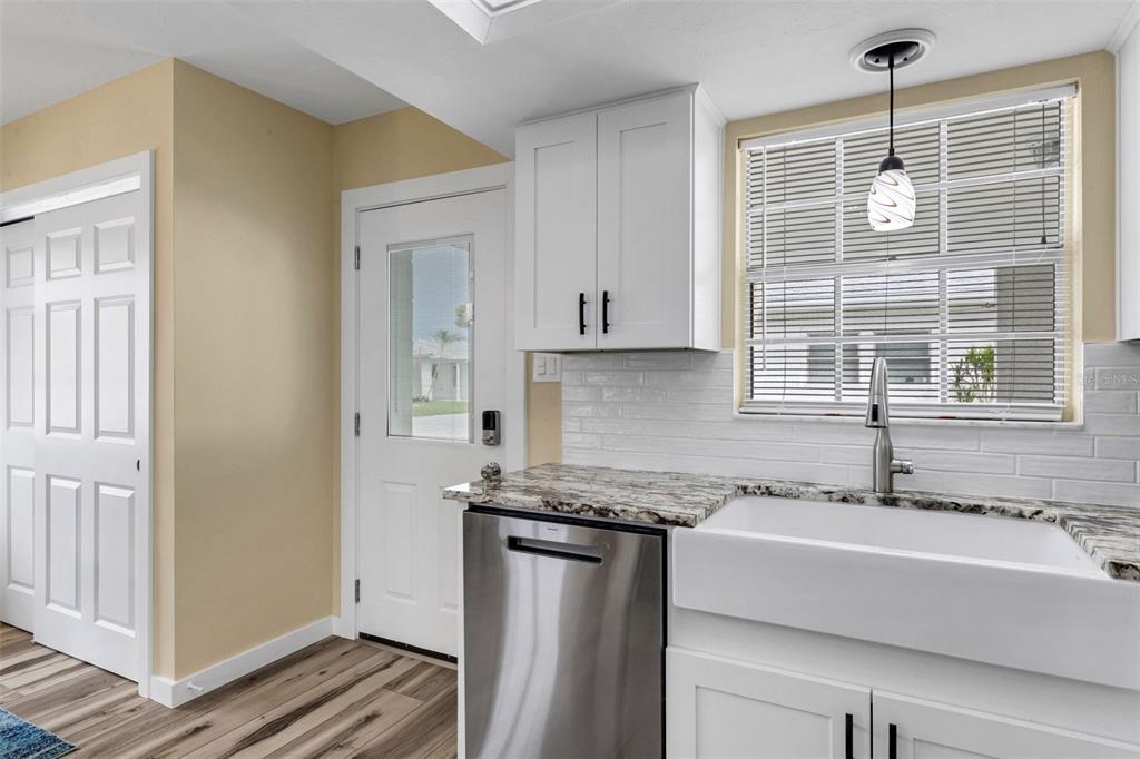 1977 Beach Road, Unit 84 Englewood, FL 34223 - Photo 9 of 44