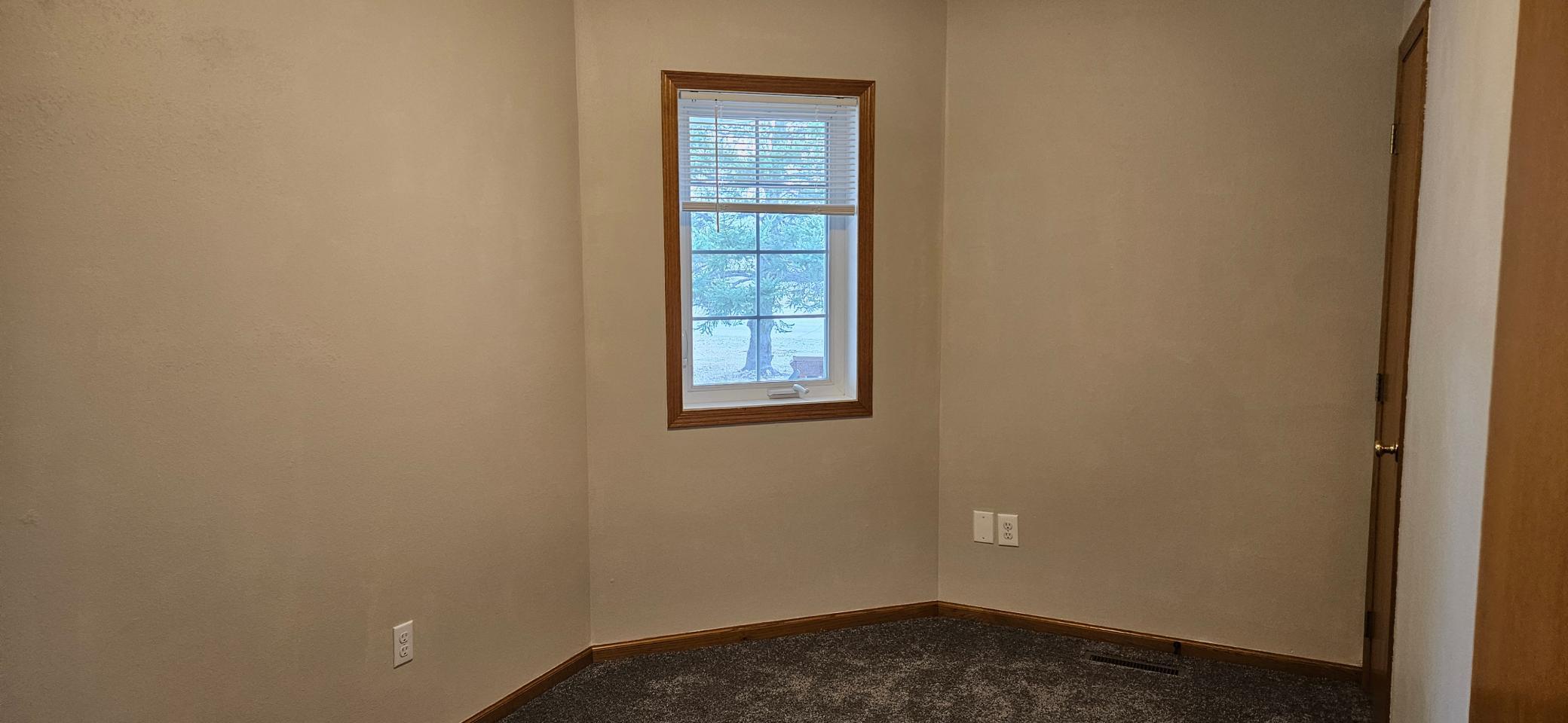1033 5th Avenue Northwest Perham, MN 56573 - Photo 12 of 35