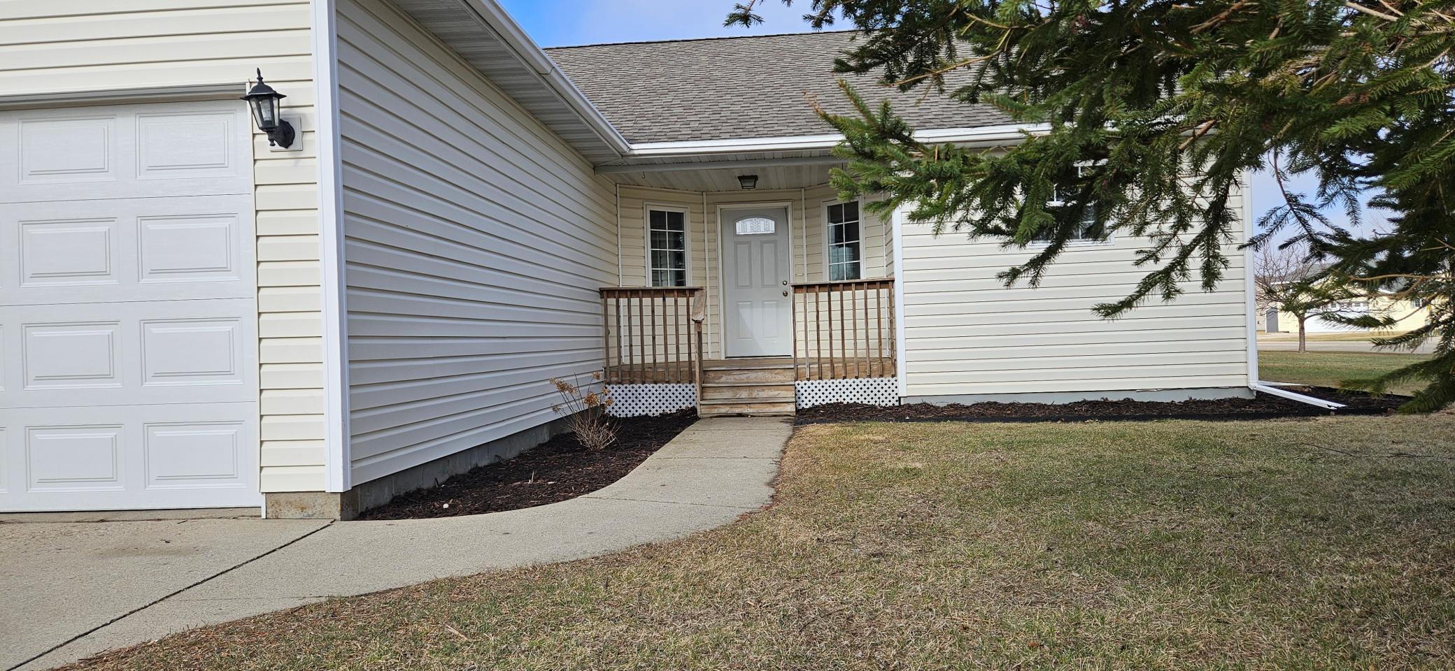 1033 5th Avenue Northwest Perham, MN 56573 - Photo 28 of 35