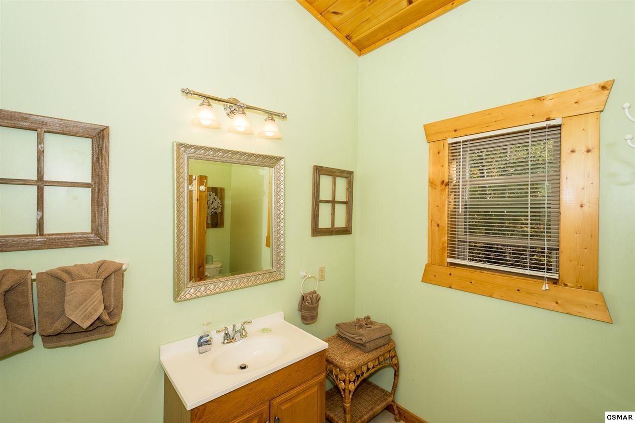 4729 Riversong Way, Unit RIVERSONGRETREAT Sevierville, TN 37876 - Photo 21 of 28 Gallery Image 21