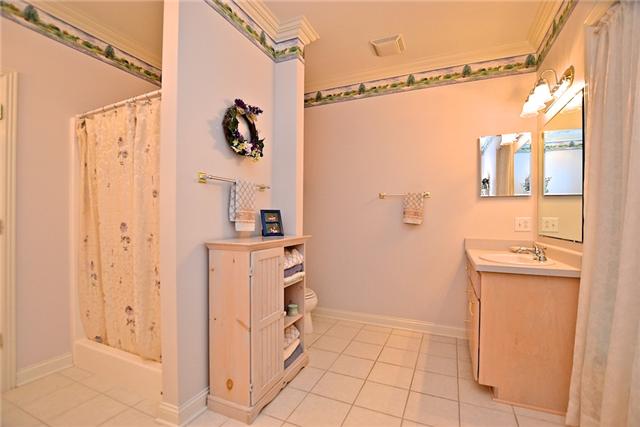 1322 Callis Road Lebanon, TN 37090 - Photo 8 of 20 Master bath