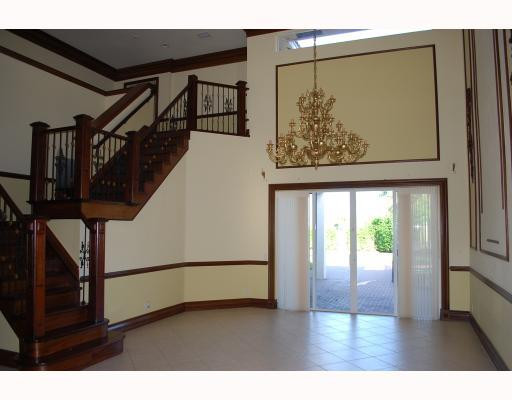830 Regal Cove Road Fort Lauderdale, FL 33327 - Photo 2 of 8 Exterior Front