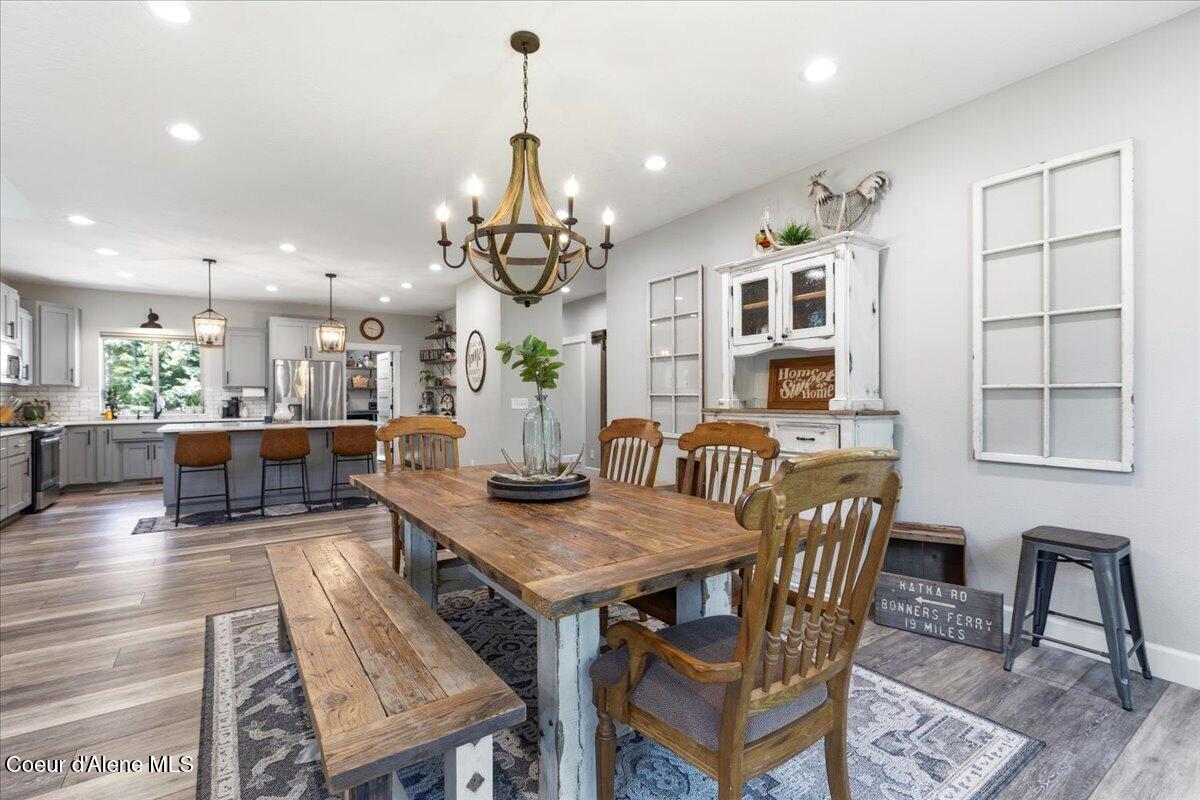 529 South Beaver Lake Road Athol, ID 83801 - Photo 26 of 85 Dining Room