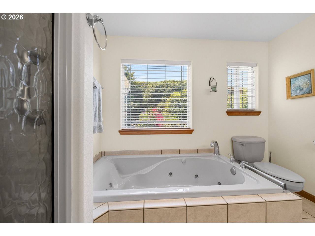 3956 Beach Loop Drive Southwest Bandon, OR 97411 - Photo 29 of 48 a view of bathroom with bathtub and shower