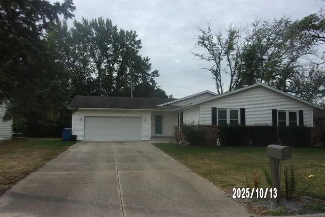 $157,900 | 707 East Ash Street, Watseka, IL 60970