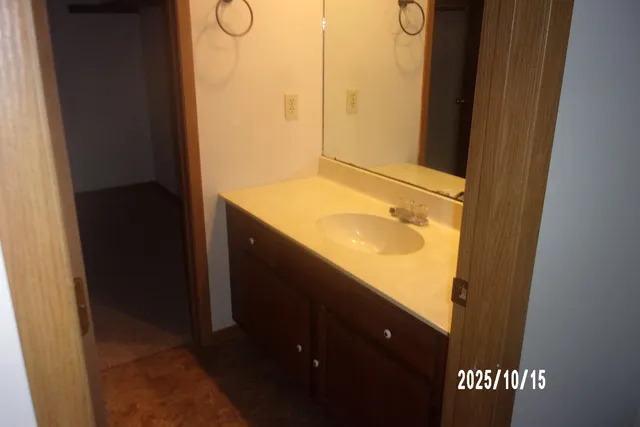 $157,900 | 707 East Ash Street, Watseka, IL 60970