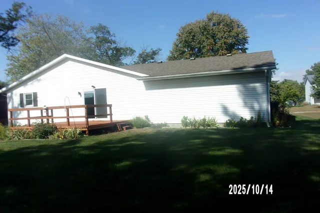 $157,900 | 707 East Ash Street, Watseka, IL 60970