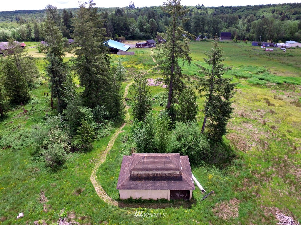 597 Gish Road Onalaska, WA 98570 - Photo 7 of 21 Gallery Image 7