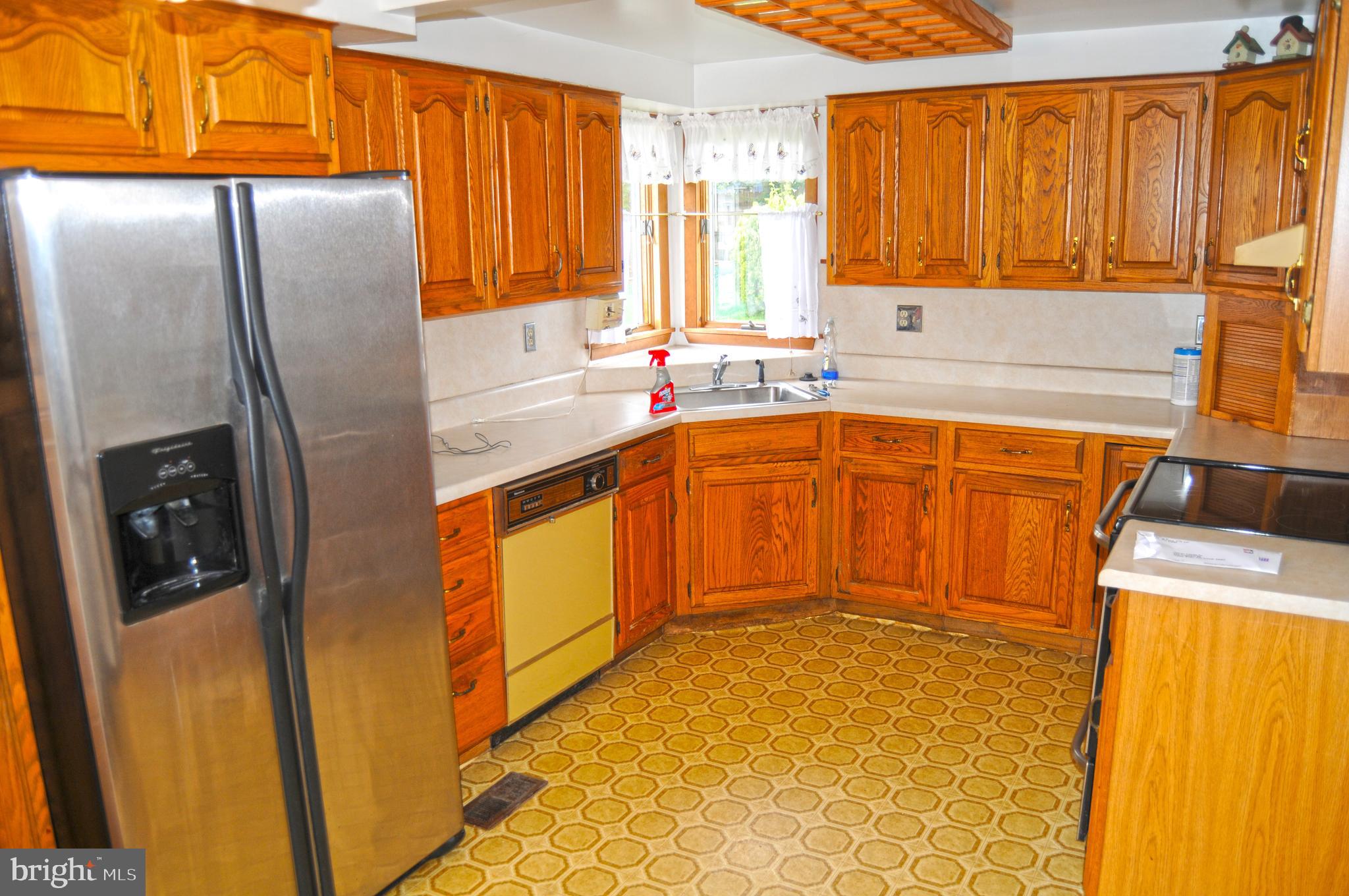 523 Crisfield Road Baltimore, MD 21220 - Photo 8 of 15 Expanded kitchen