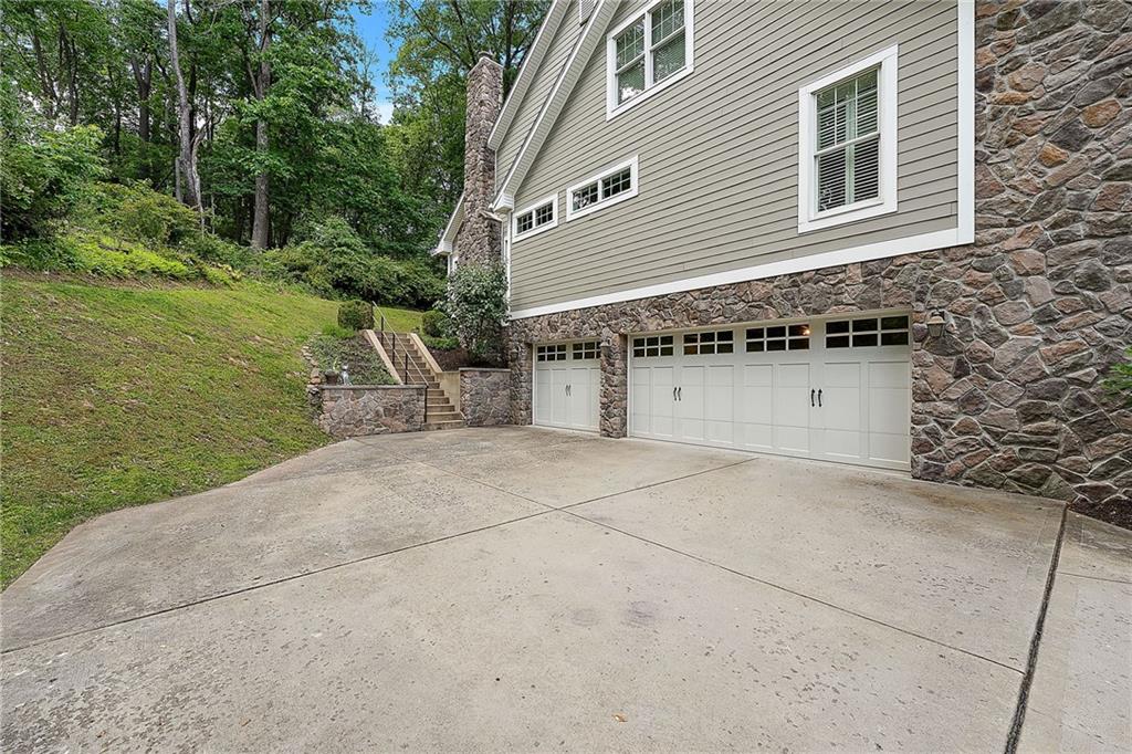 110 Lakeside Road Pittsburgh, PA 15238 - Photo 29 of 31