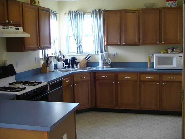 2945 Remington Ridge Road Columbus, OH 43232 - Photo 4 of 15 Gallery Image 4