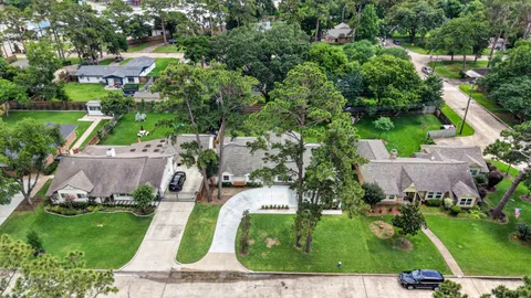 $675,000 | 1726 Maux Drive, Houston, TX 77080