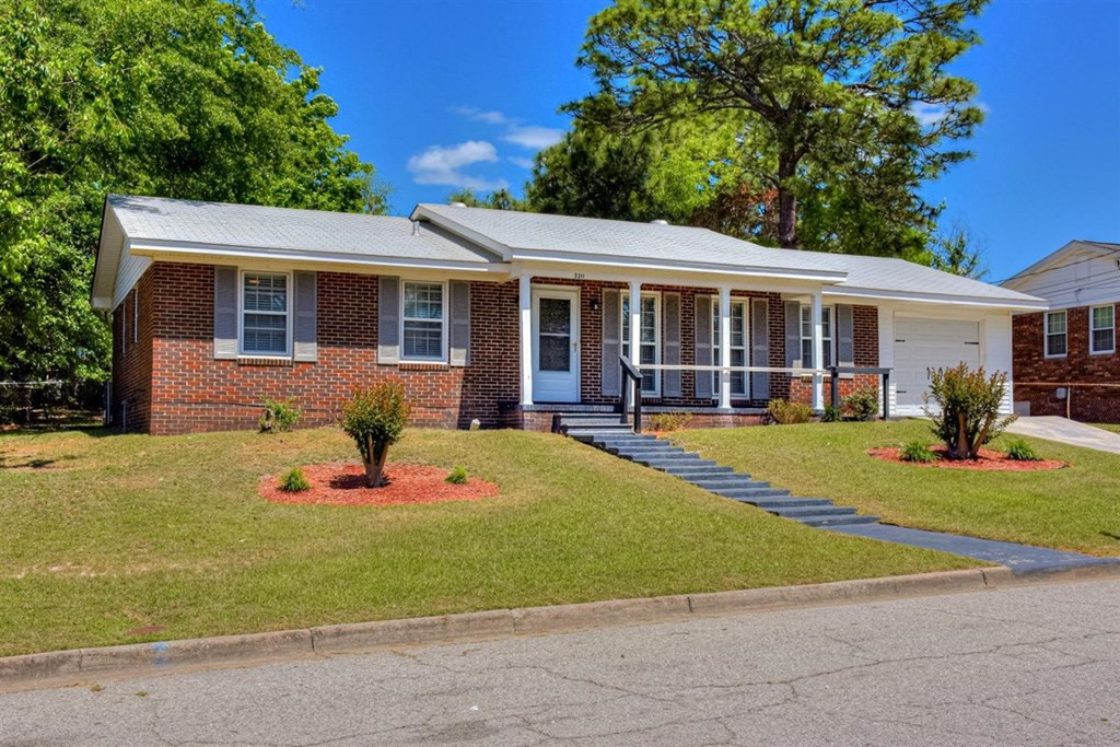 3311 Hillis Road Augusta, GA 30906 - Photo 3 of 27