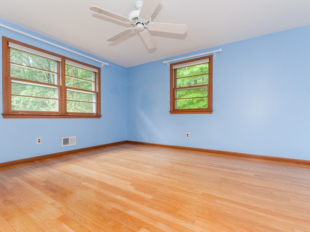 45 Briarwood Road Framingham, MA 01701 - Photo 16 of 29 Gallery Image 16