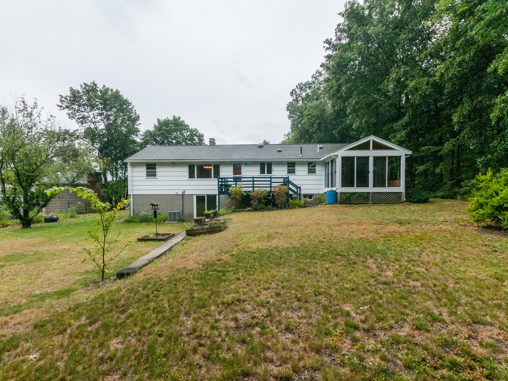 45 Briarwood Road Framingham, MA 01701 - Photo 27 of 29 Gallery Image 27