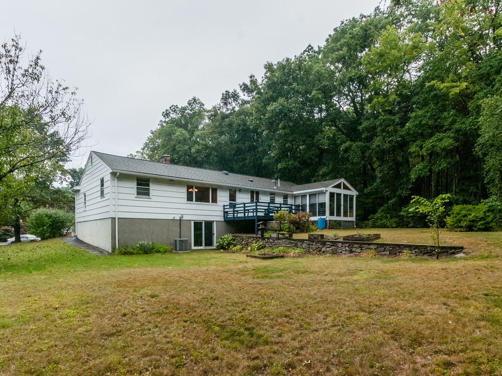 45 Briarwood Road Framingham, MA 01701 - Photo 29 of 29 Gallery Image 29