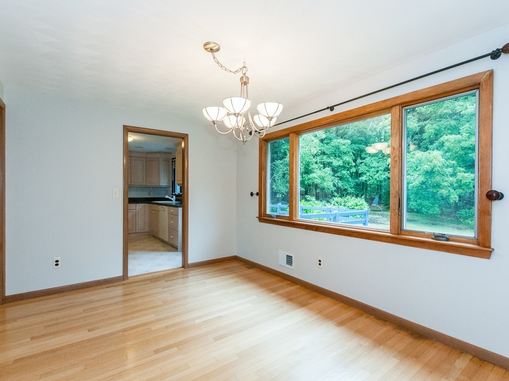 45 Briarwood Road Framingham, MA 01701 - Photo 6 of 29 Gallery Image 6