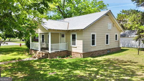 $155,000 | 614 South Tillman Street, Glennville, GA 30427