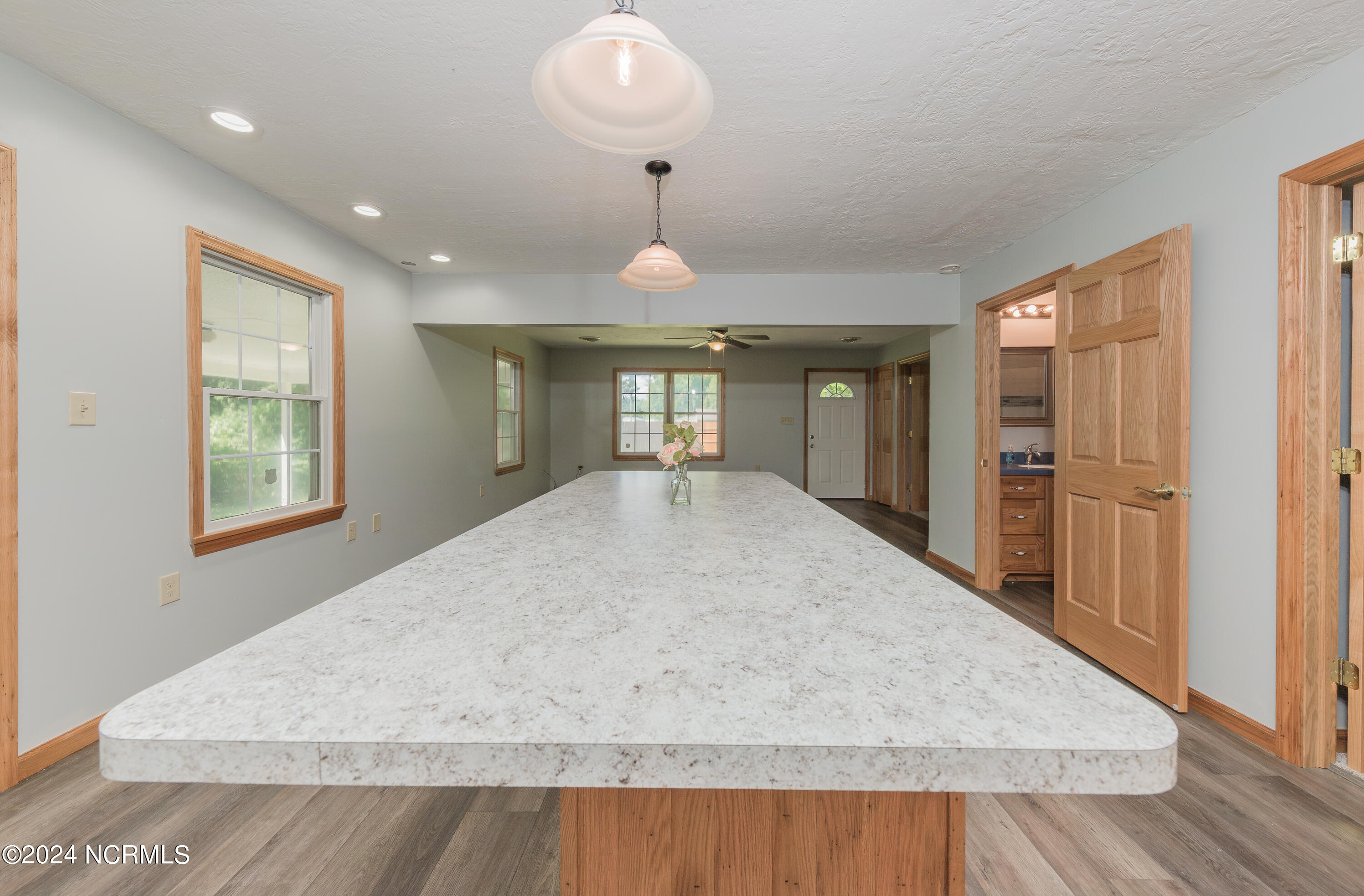 2123 Pony Farm Road Jacksonville, NC 28540 - Photo 34 of 37 8KITCHEN