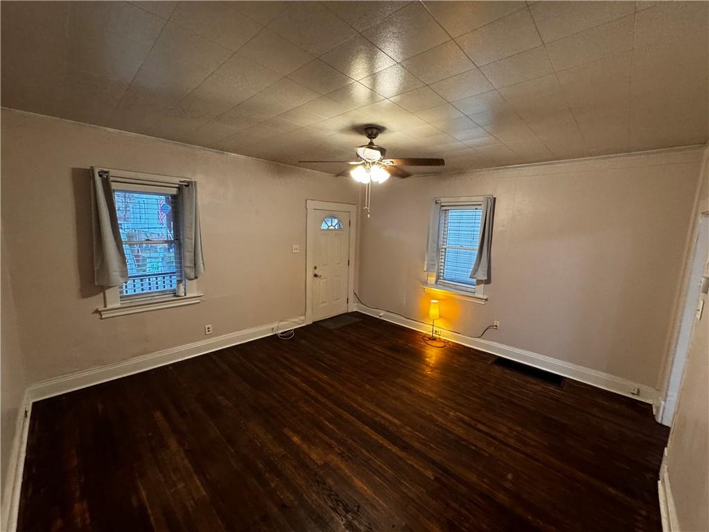 509 Center Street Rochester, PA 15074 - Photo 7 of 26 Gallery Image 7