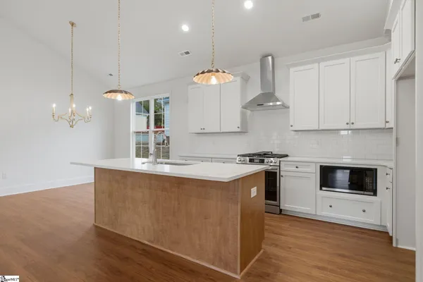 $529,900 | 101 East C Avenue, Easley, SC 29640