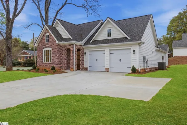 $529,900 | 101 East C Avenue, Easley, SC 29640