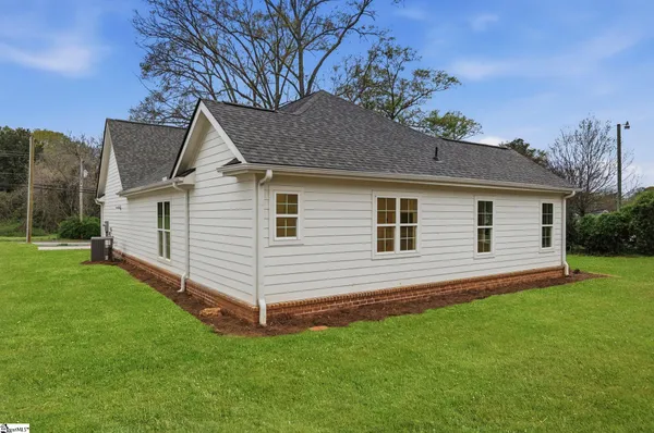 $529,900 | 101 East C Avenue, Easley, SC 29640