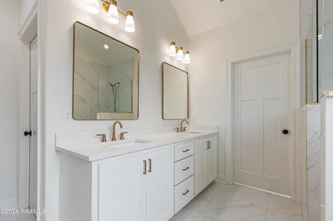 $409,840 | 104 Spring Meadow Drive, Broussard, LA 70518