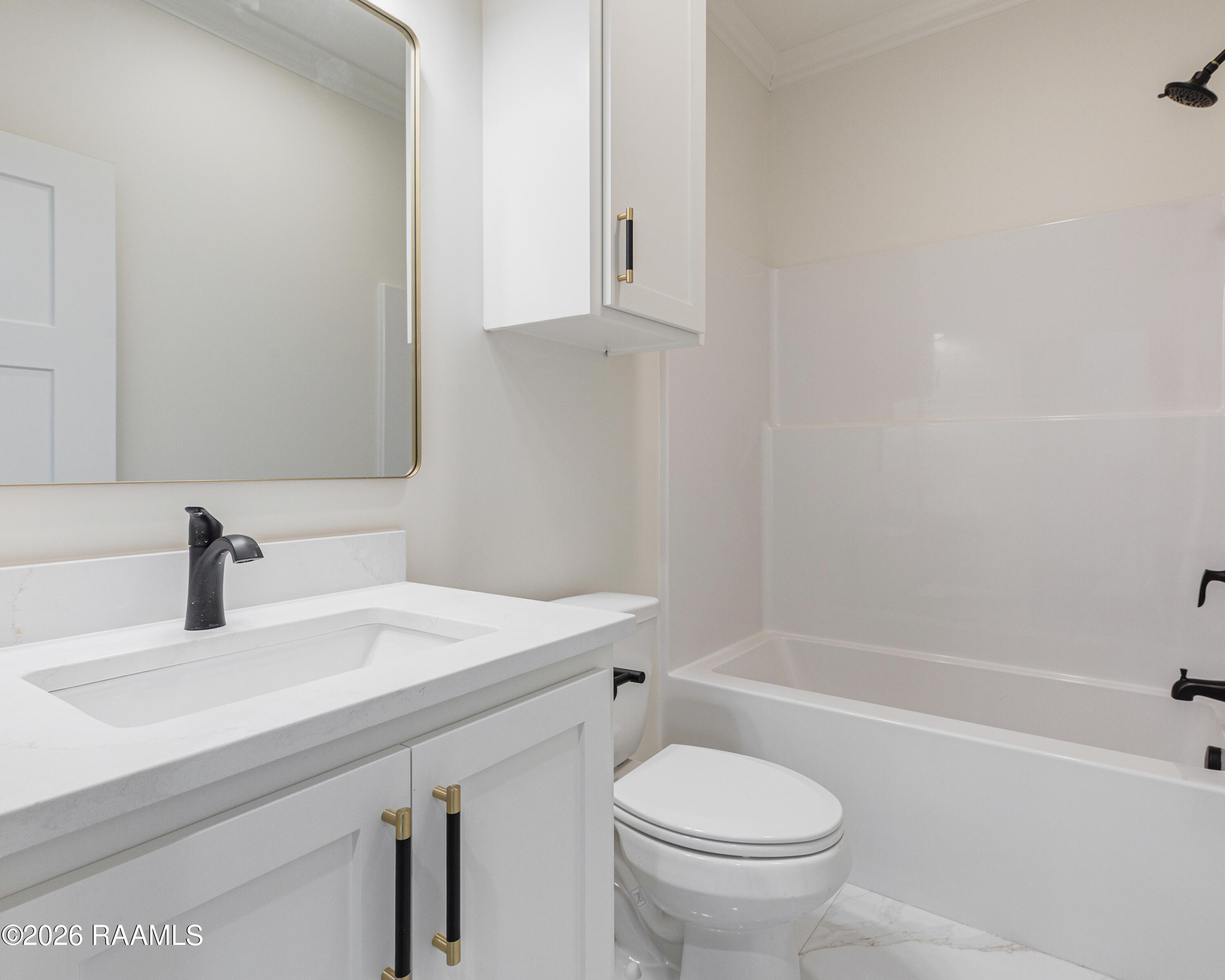 104 Spring Meadow Drive Broussard, LA 70518 - Photo 20 of 37 Spare Bathroom