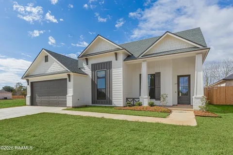 $409,840 | 104 Spring Meadow Drive, Broussard, LA 70518