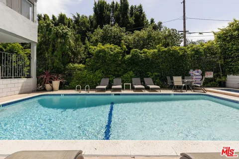 a view of outdoor space yard and patio